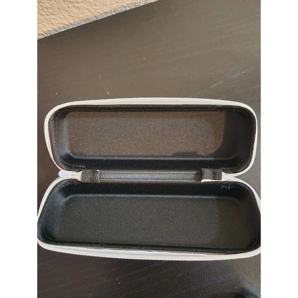 Converse Eye Glass Hard Case One size - Picture 4 of 7